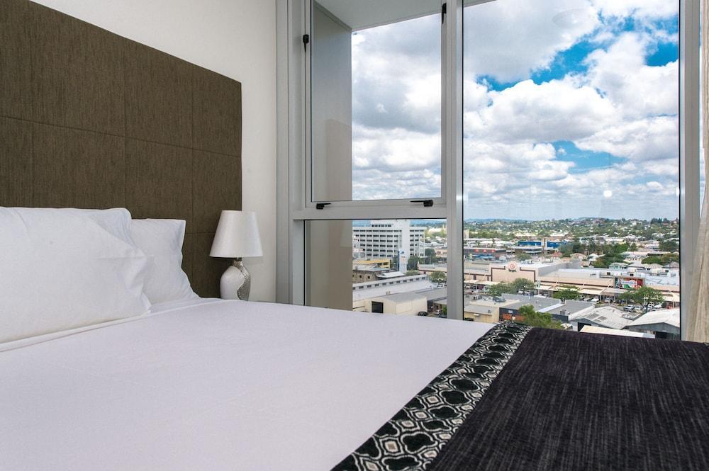 Empire Apartment Hotel Rockhampton Eksteriør bilde