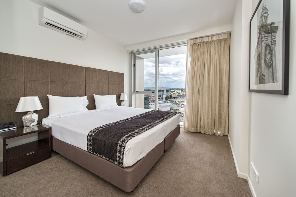 Empire Apartment Hotel Rockhampton Eksteriør bilde