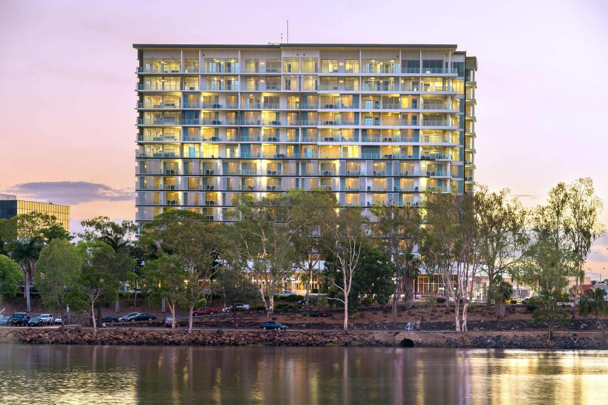 Empire Apartment Hotel Rockhampton Eksteriør bilde