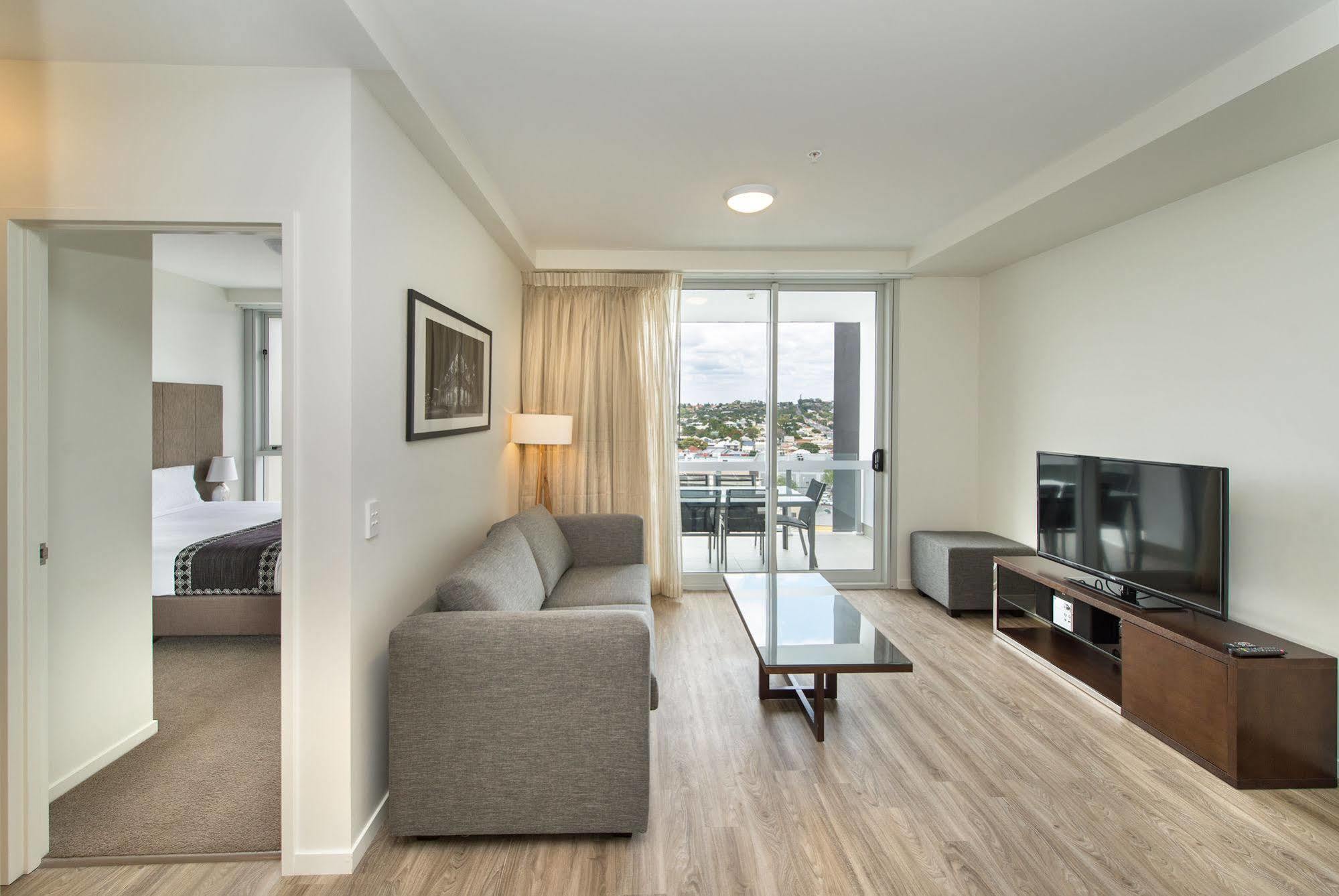 Empire Apartment Hotel Rockhampton Eksteriør bilde